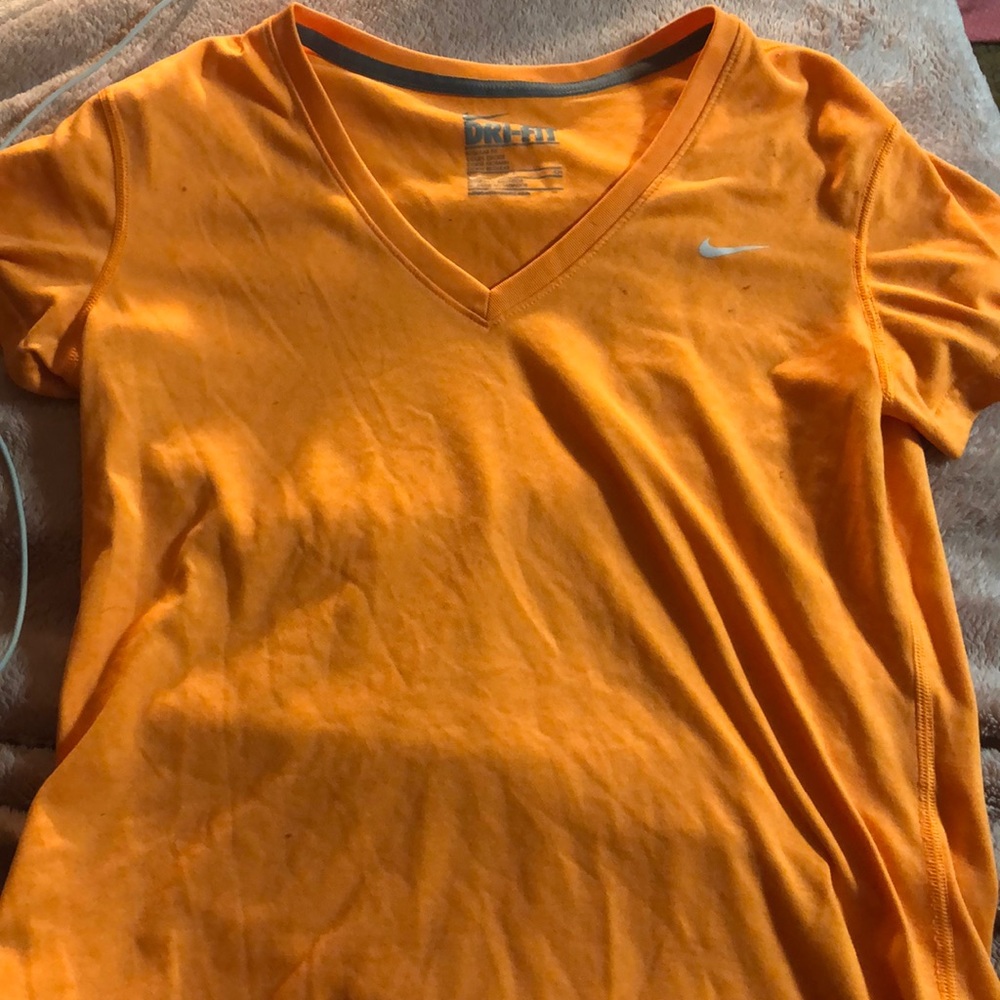 Nike T Shirt